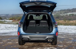 Subaru Forester 2025 boot